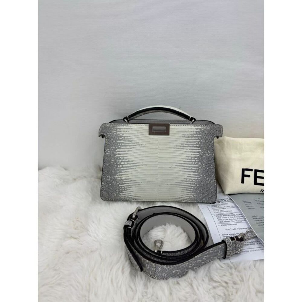 Fendi Women Pre-Loved Bag Very Good Condition